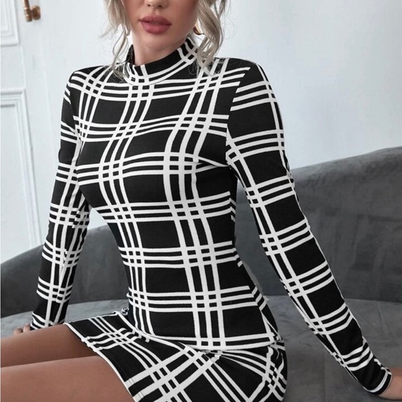 Super cute body con XL evening going out women’s midi black-and-white dress. - Picture 3 of 4